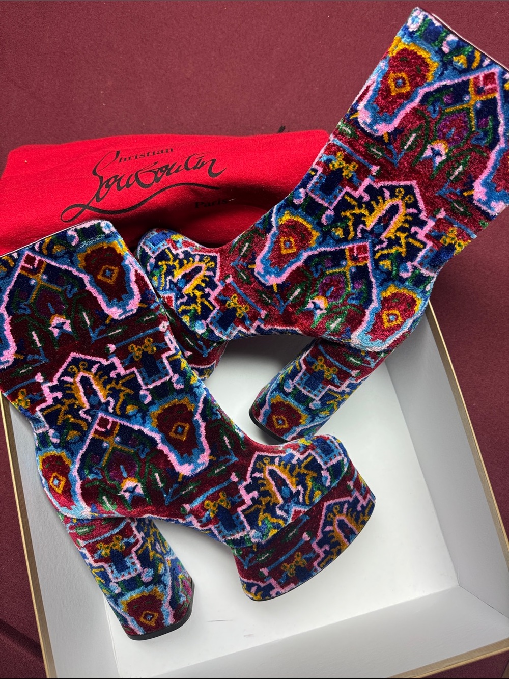 NIB CHRISTIAN LOUBOUTIN IZAMAYAZ 130
Size 38.5 VERYYYY RAREEEEE - Picture 2 of 4